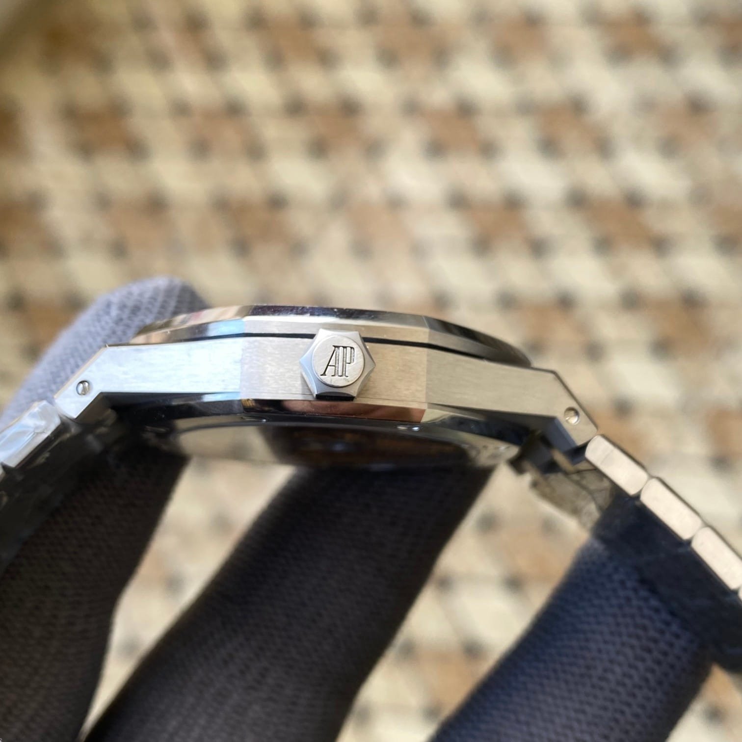 Replica-AP-watch-15500ST-OO-1220ST-02