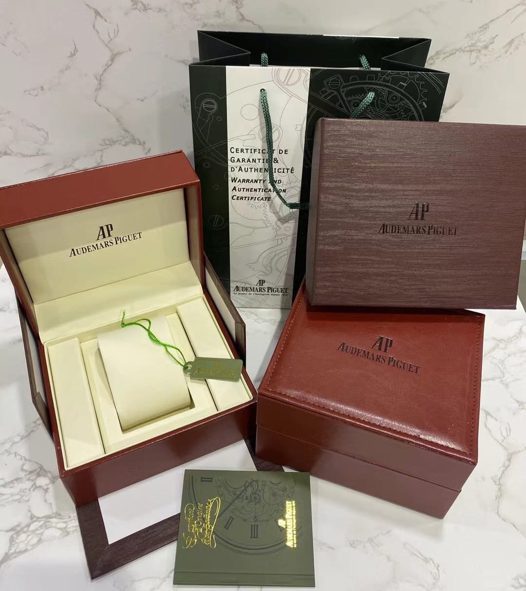 Audemars Piguet Watch Box & Papers Set - Image 4