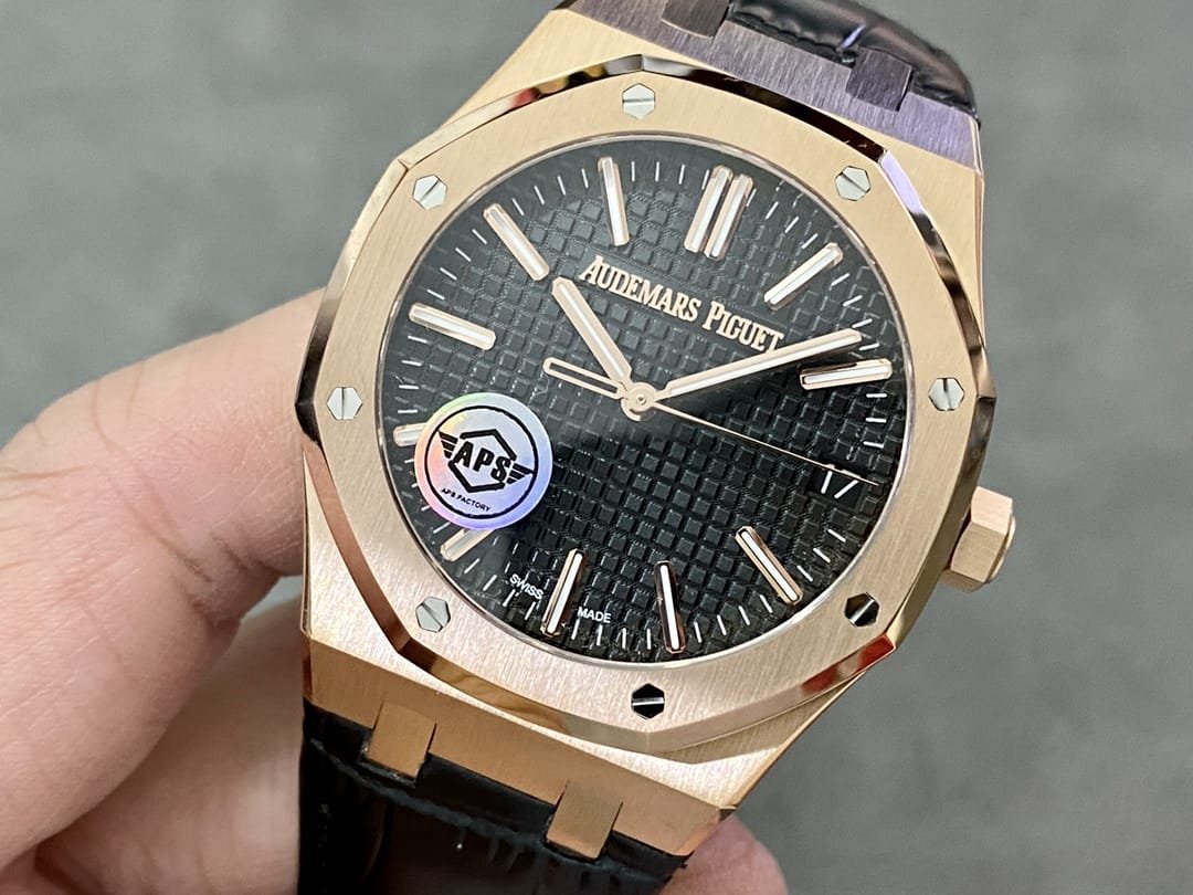 Audemars Piguet Royal Oak Selfwinding "50th Anniversary" 41mm Rose Gold Black Dial Leather Strap 15510OR.OO.D002CR.01-APS - Image 6