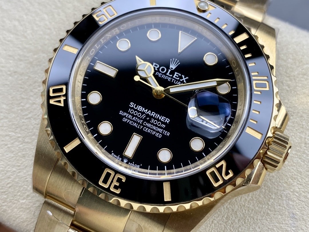 Super Clone Rolex Replica Watch Submariner Date Yellow Gold 41mm Black Dial 126618LN Clean