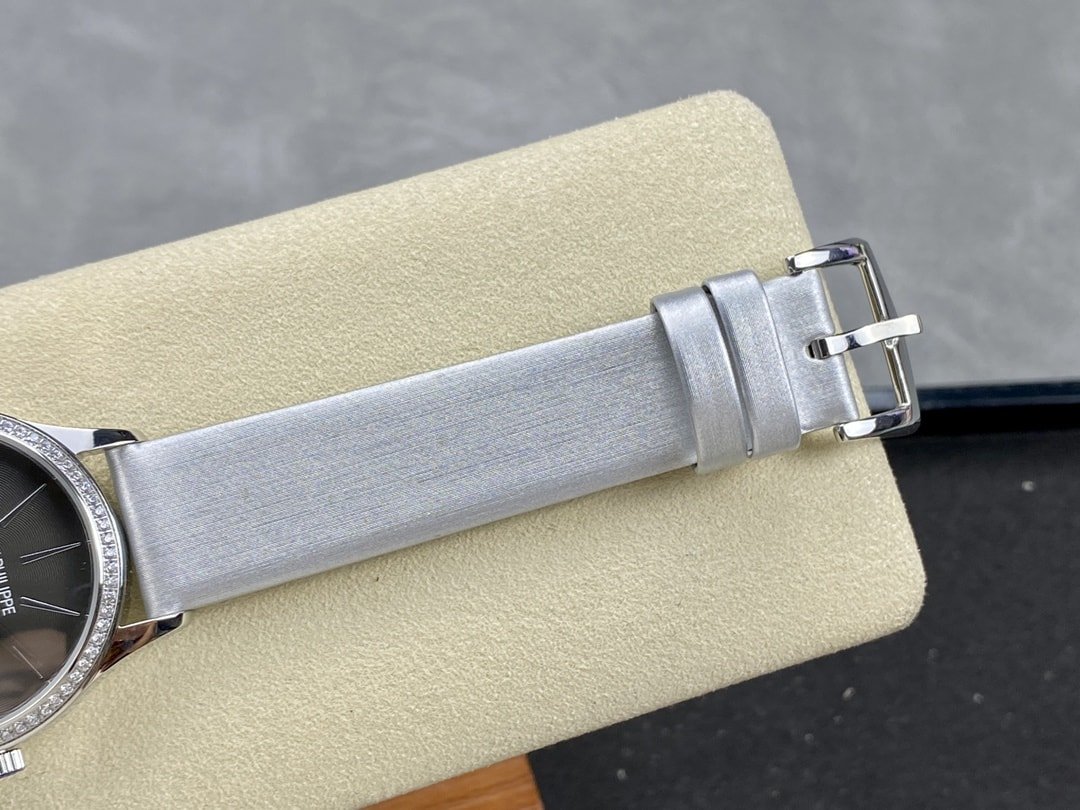 Fake Patek Philippe Replica Watch Calatrava Manually Wound White Gold Grey Dial 4897G-010 JMF