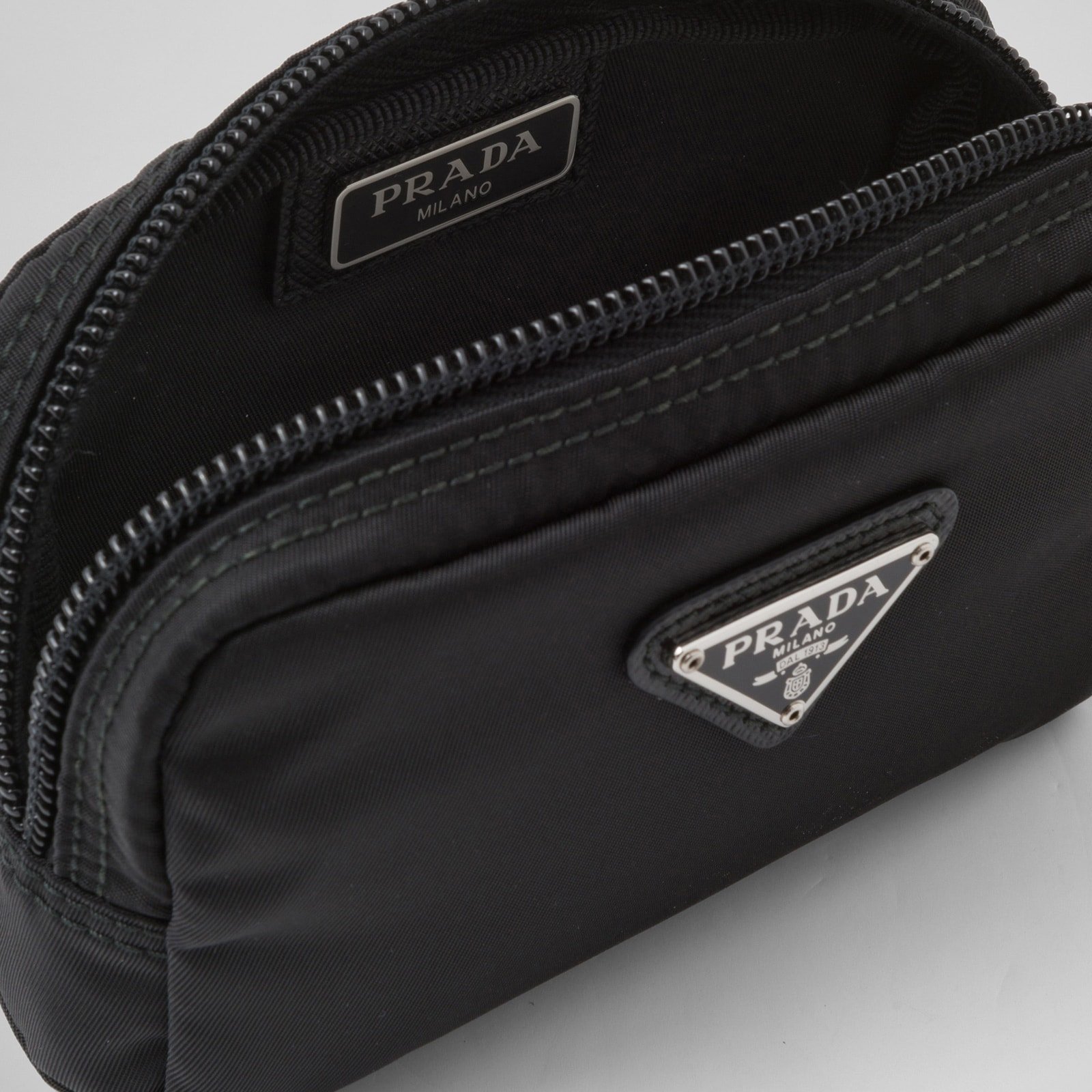 Replica Designer Bag Prada Re-Nylon Necessaire - Image 4