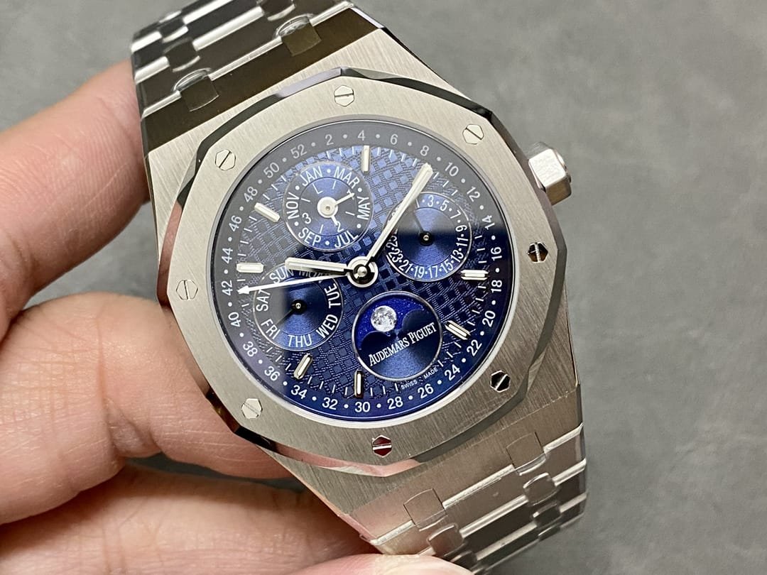 Fake Audemars Piguet Replica AP Watch Royal Oak 26574ST OO 1220ST 03 wsxc1734449820745 1