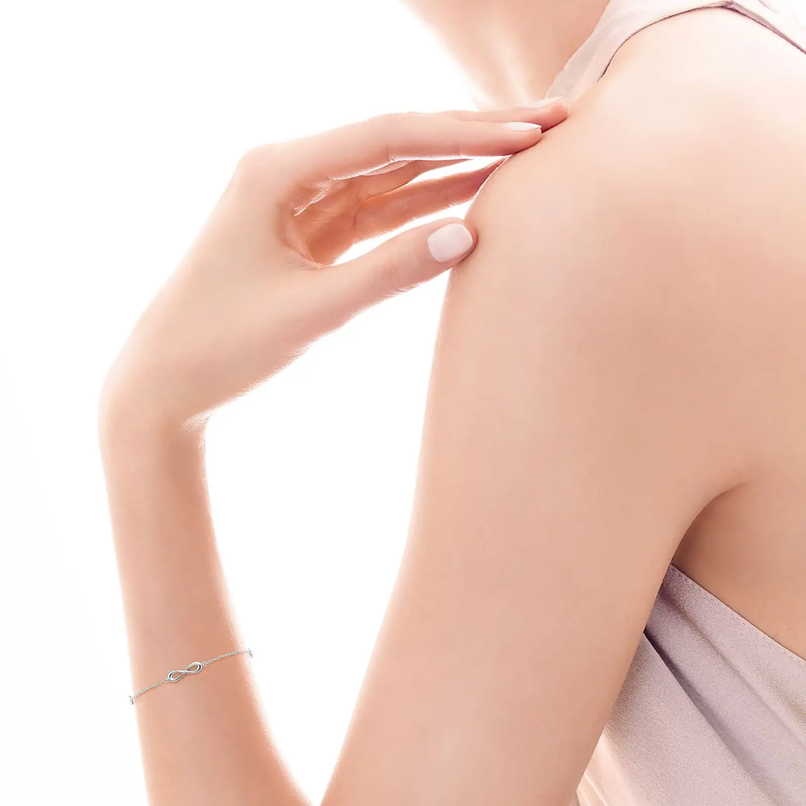 Fake Tiffany Jewelry tiffany infinityendless bracelet 35309349 950660 SV 1 M