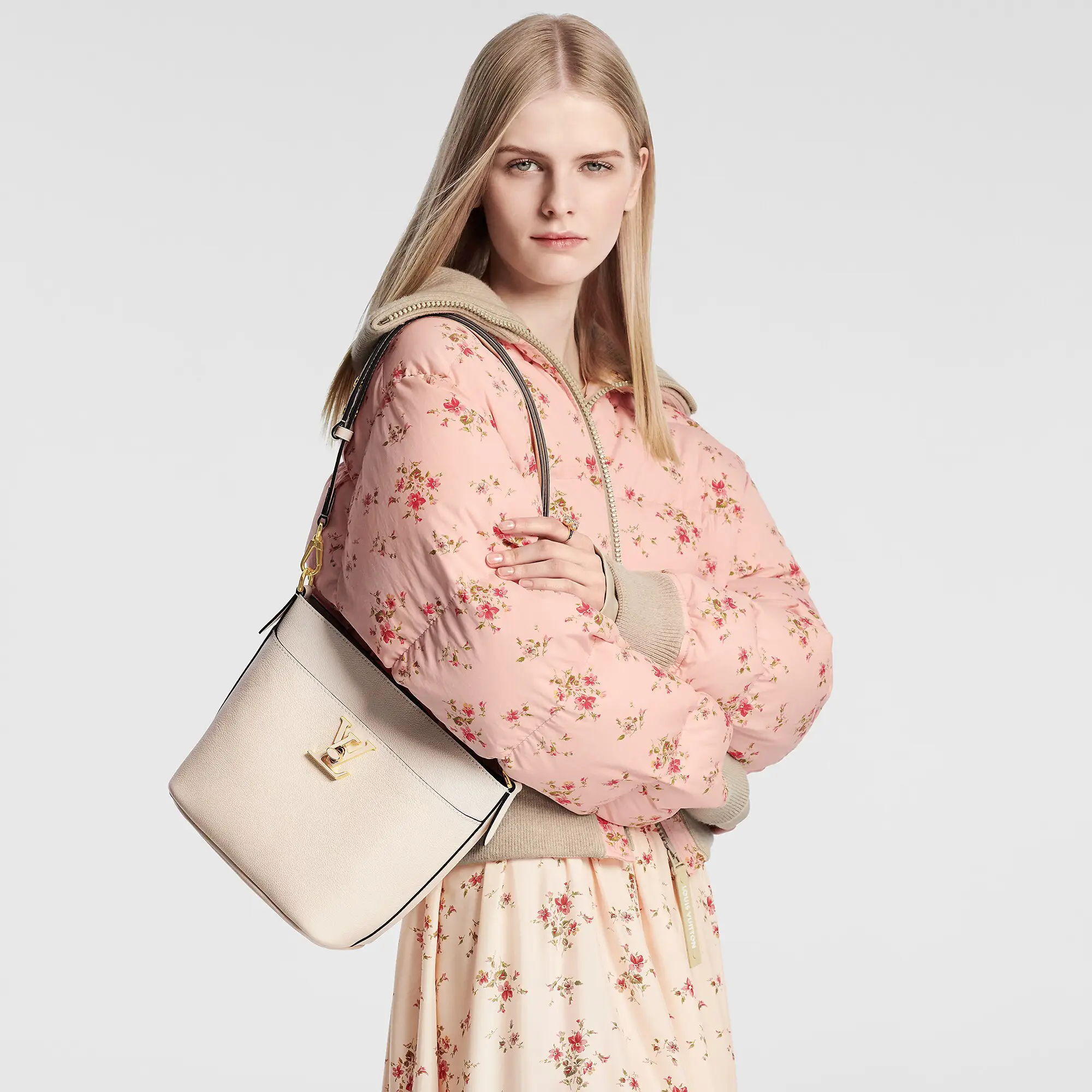 LV Replica louis vuitton lock and walk M24638 PM1 Cropped worn view