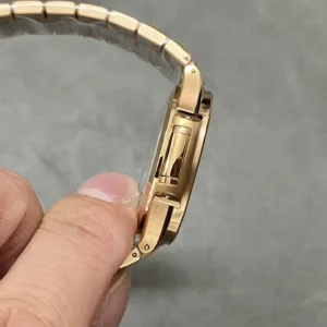 patek philippe replica nautilus ladies rose gold gemset bezel 7118 1300r 001 wsxc1736624131320 4
